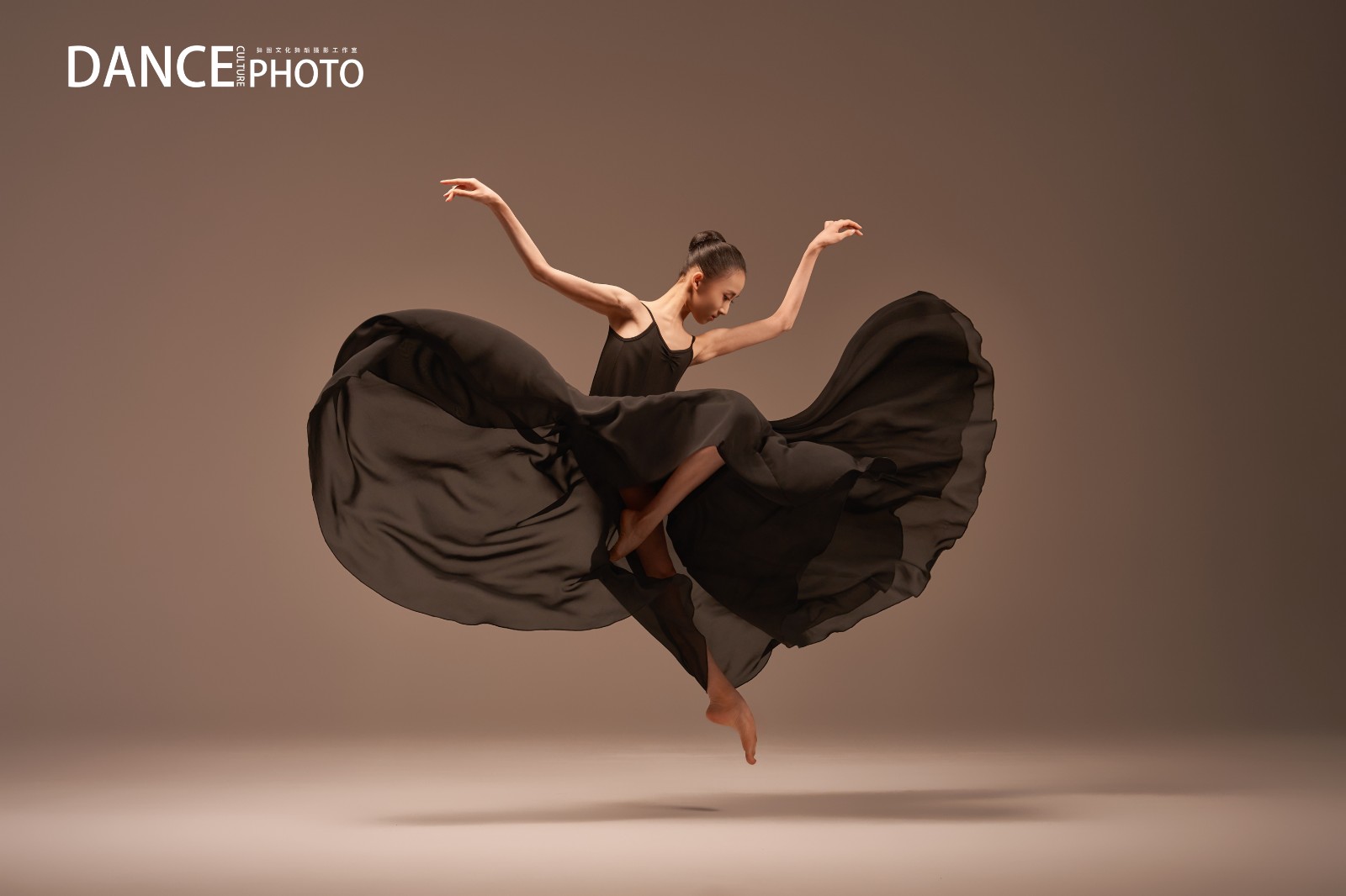 1090 2025.05.13 舞图文化舞蹈摄影 舞者：邬雪晨 北戏附中.jpg